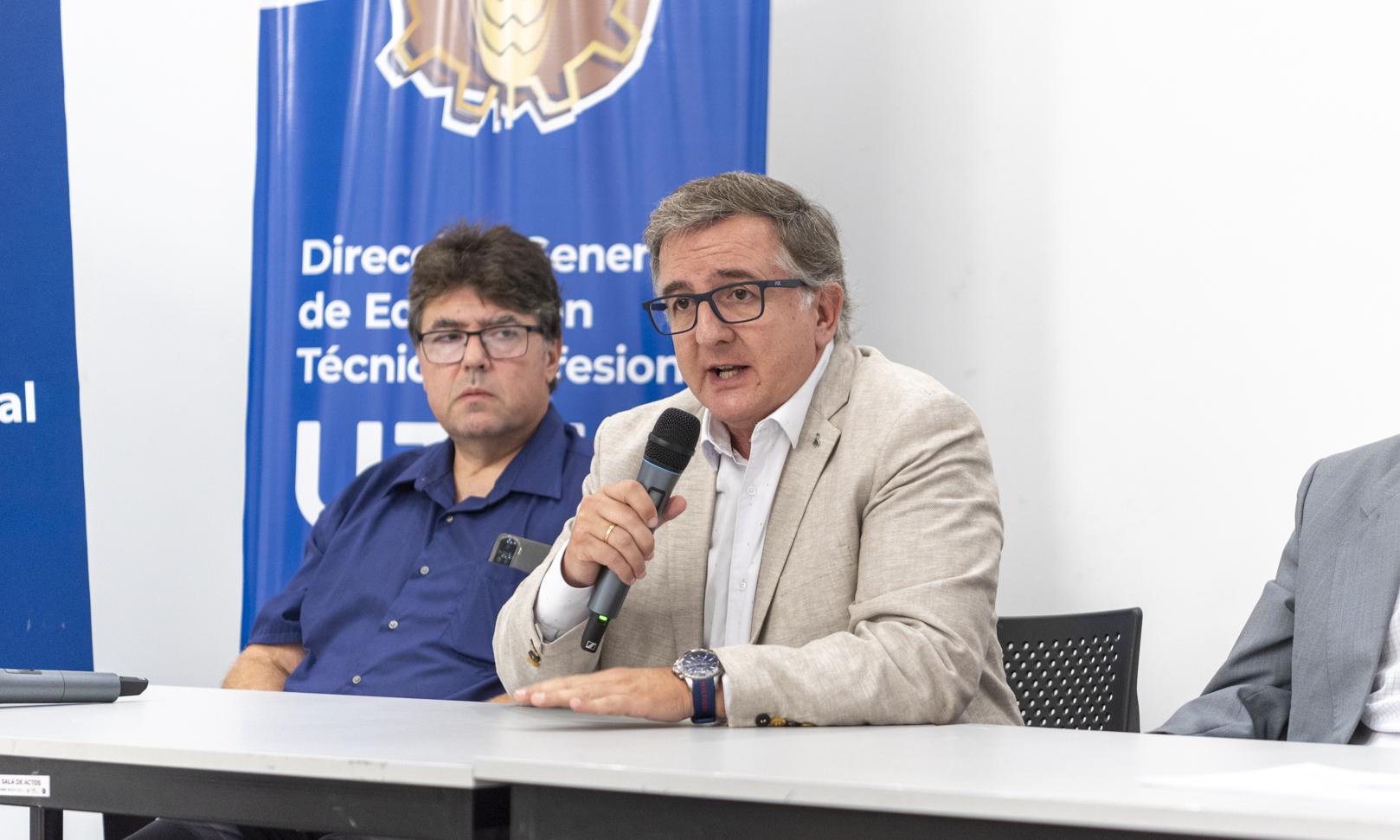 Primera generación de egresados de todo el país recibió su título terciario en Seguridad Vial en Montevideo