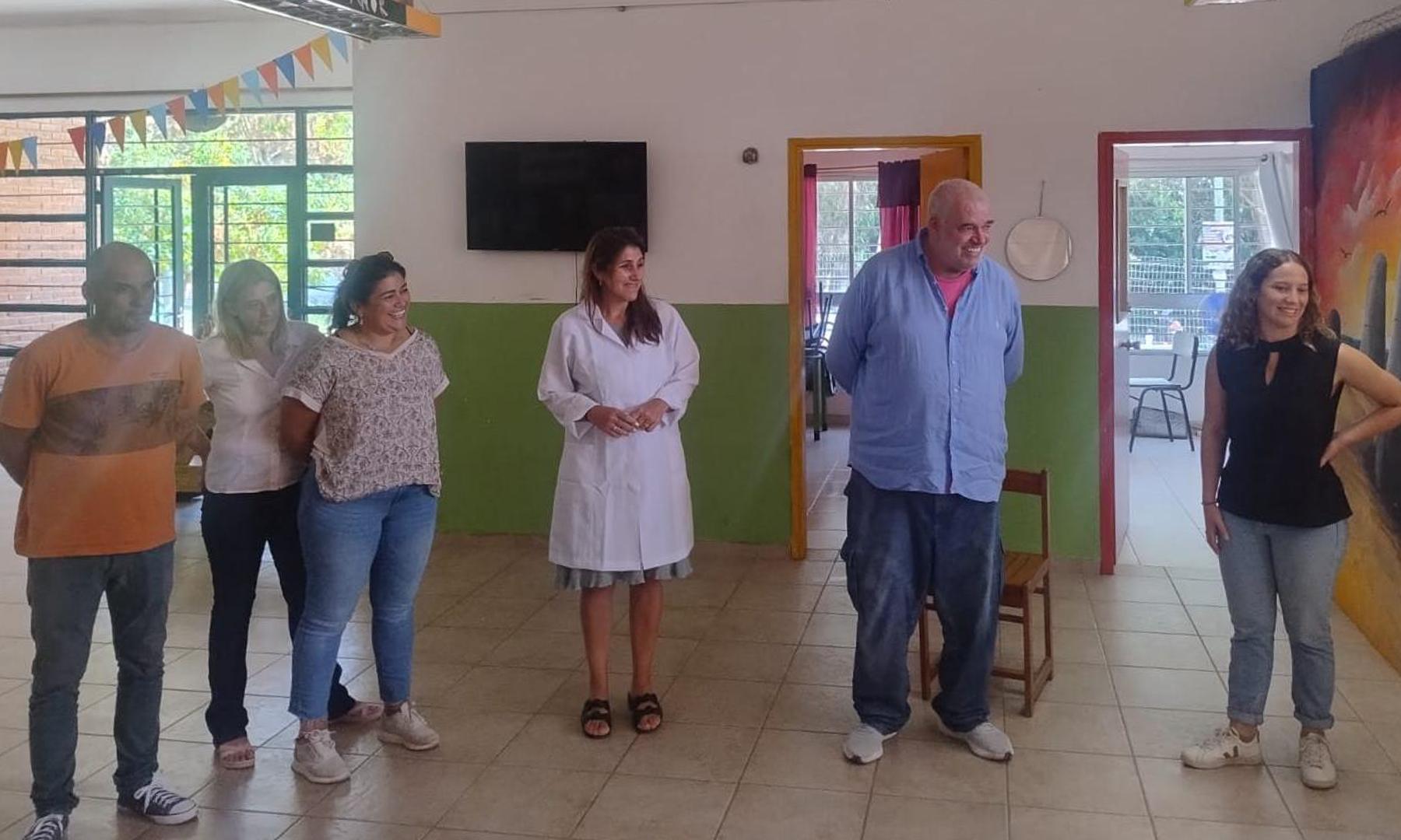 Atchugarry visitó UTU Balneario Buenos Aires y propuso acercar talleres artísticos por primera vez a estudiantes