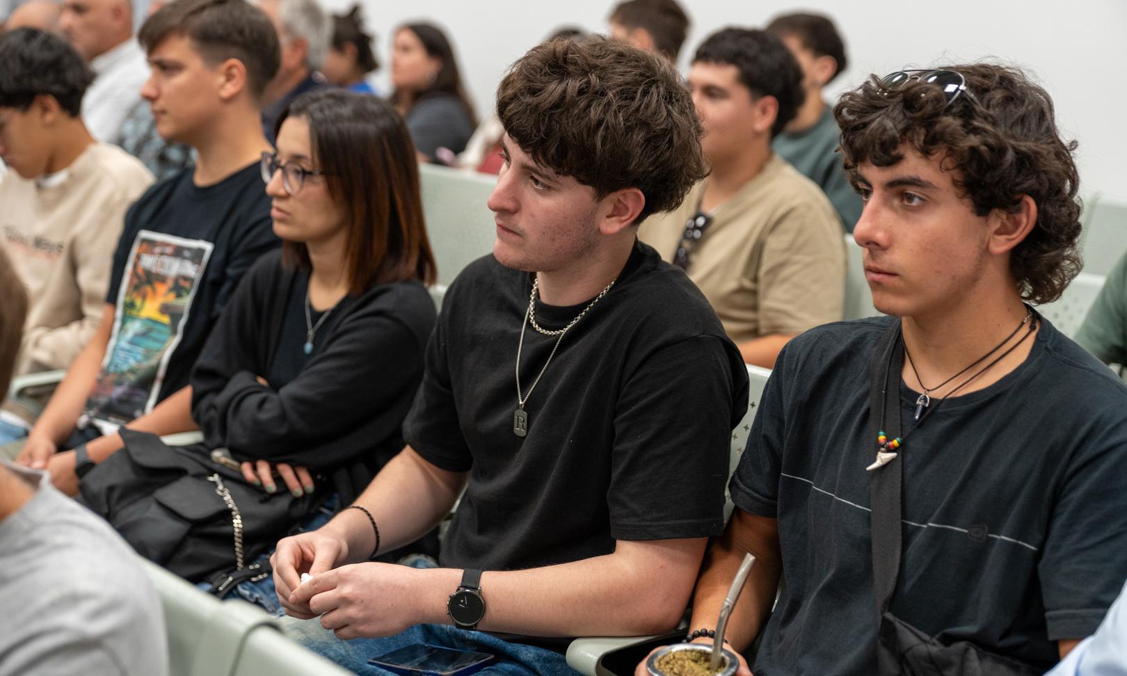 Descentralización educativa: Udelar inicia cursos en instalaciones del IAE Colonia