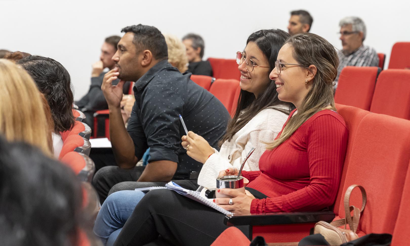 Inclusión educativa en el foco de atención: un intercambio entre la mirada institucional y la sociedad civil