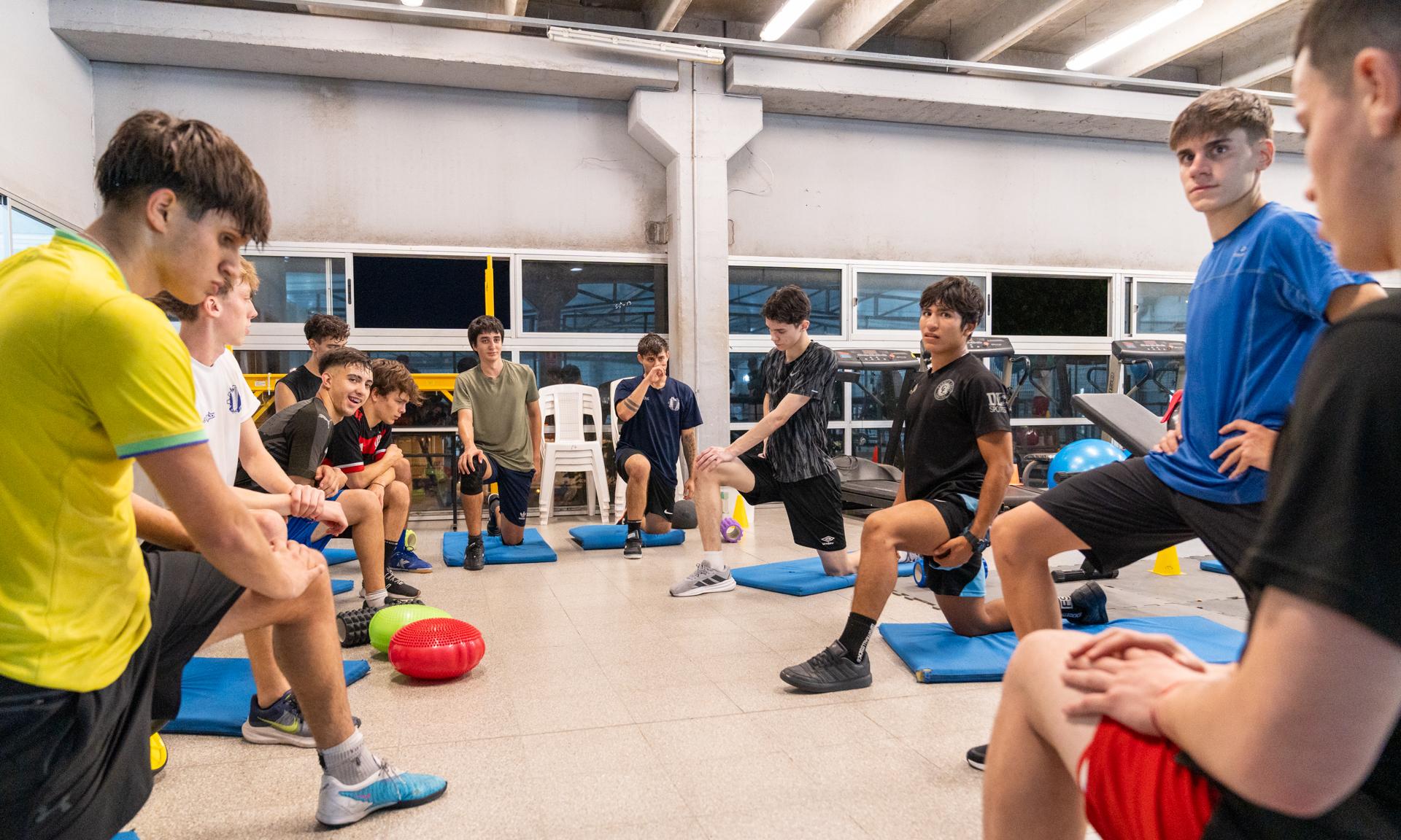Más de 200 estudiantes participaron en la prueba de aspirantes para formar parte de los equipos de fútbol sala 2025
