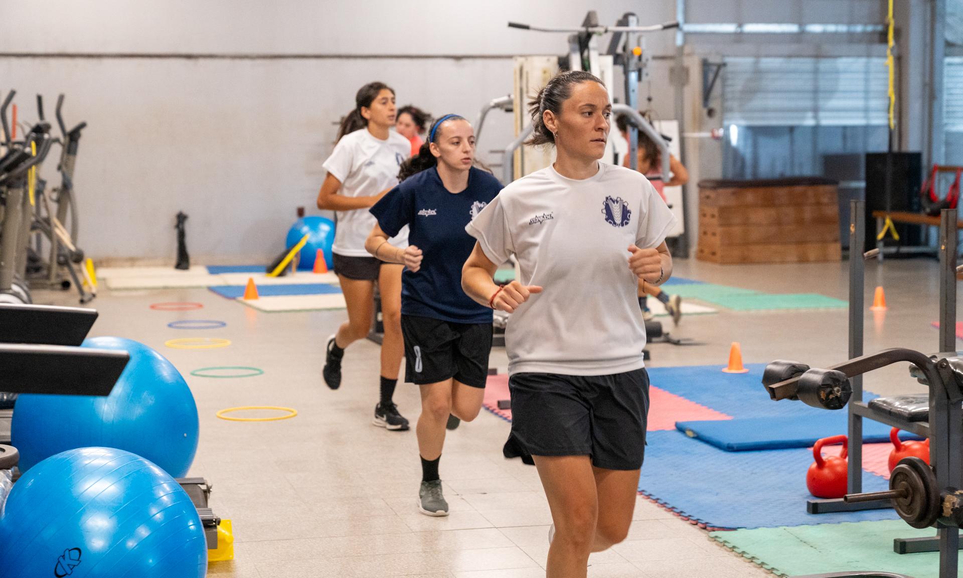 Más de 200 estudiantes participaron en la prueba de aspirantes para formar parte de los equipos de fútbol sala 2025