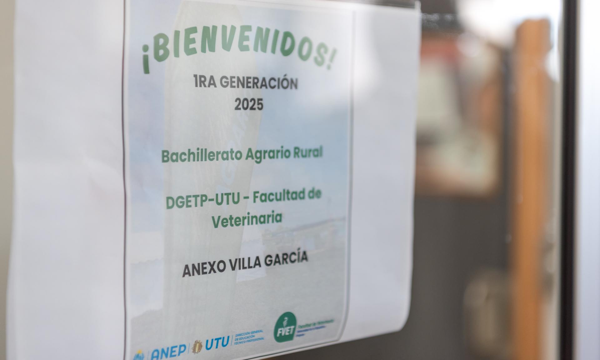 Primera generación del Bachillerato Agrario en Facultad de Veterinaria inauguró nuevas instalaciones en Montevideo 
