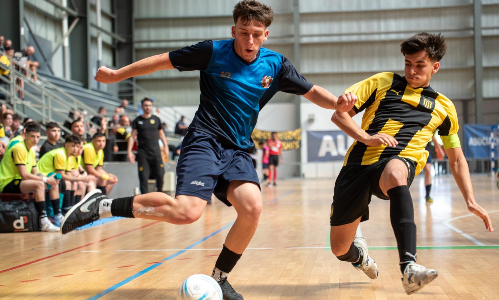 UTU realiza prueba de aspirantes para integrar los equipos de futbol sala que participaran en torneo de AUF