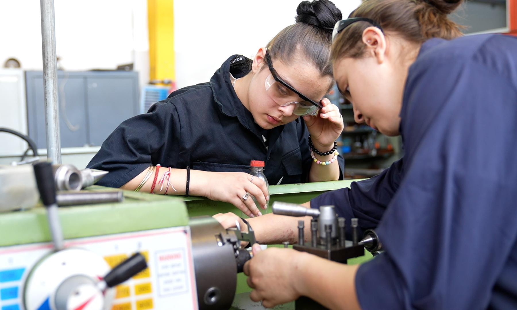 UTU saluda a las trabajadoras y alumnas el 8 de marzo