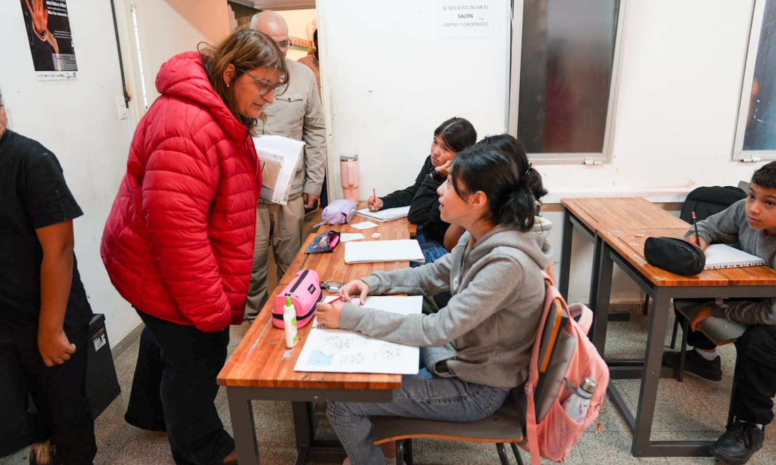 Verderese y Netto visitaron centros educativos en el oeste de Montevideo en la primera jornada de trabajo