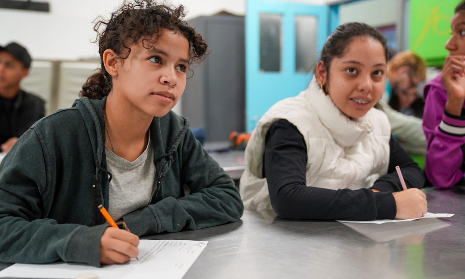 Verderese y Netto visitaron centros educativos en el oeste de Montevideo en la primera jornada de trabajo