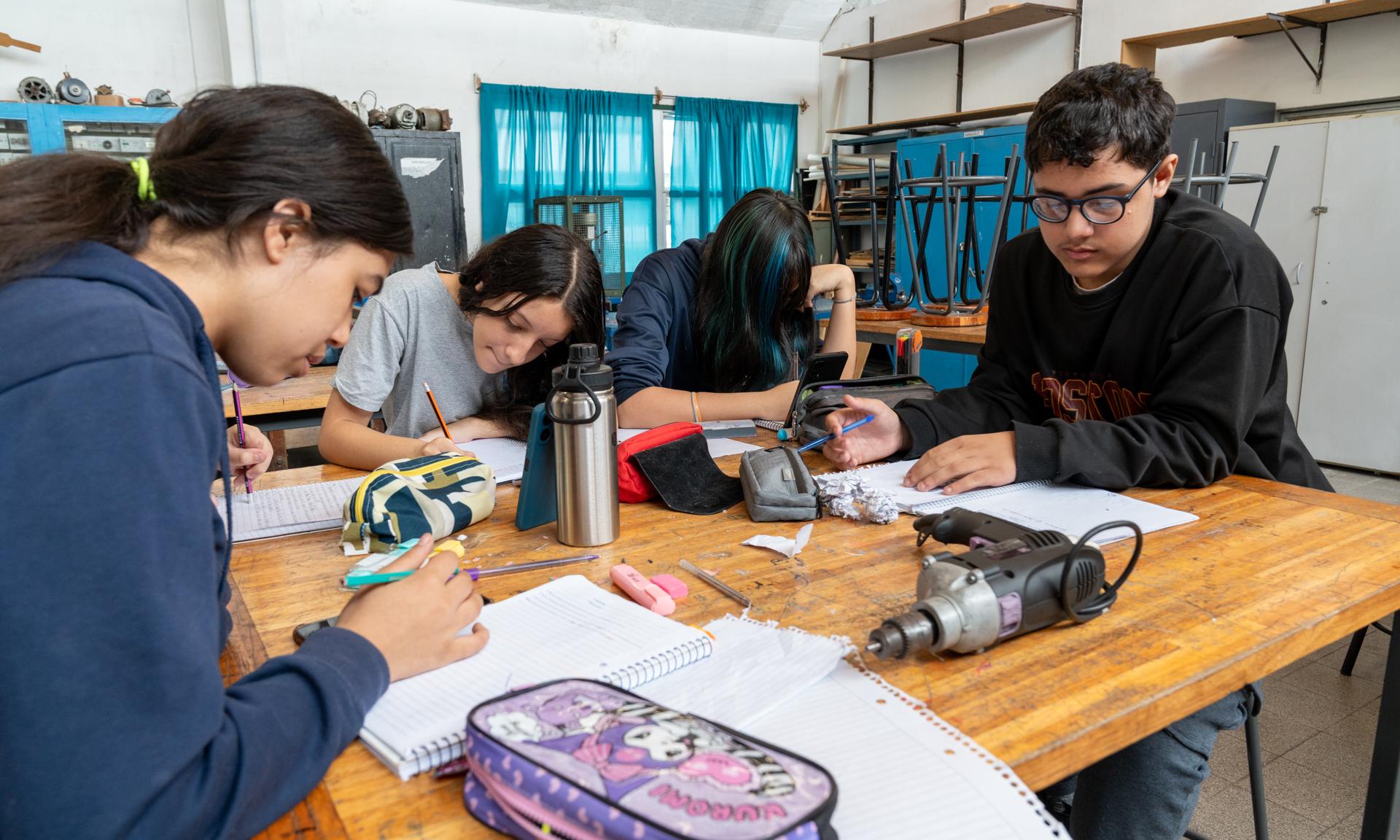 Programa que fomenta la lectura es centros educativos del país abrió convocatoria hasta el 11 de abril
